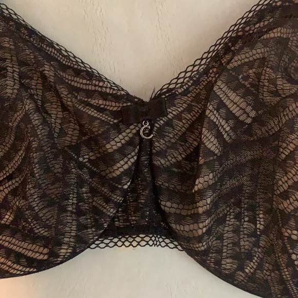 Chantelle lace bra 36dd - Picture 2 of 4